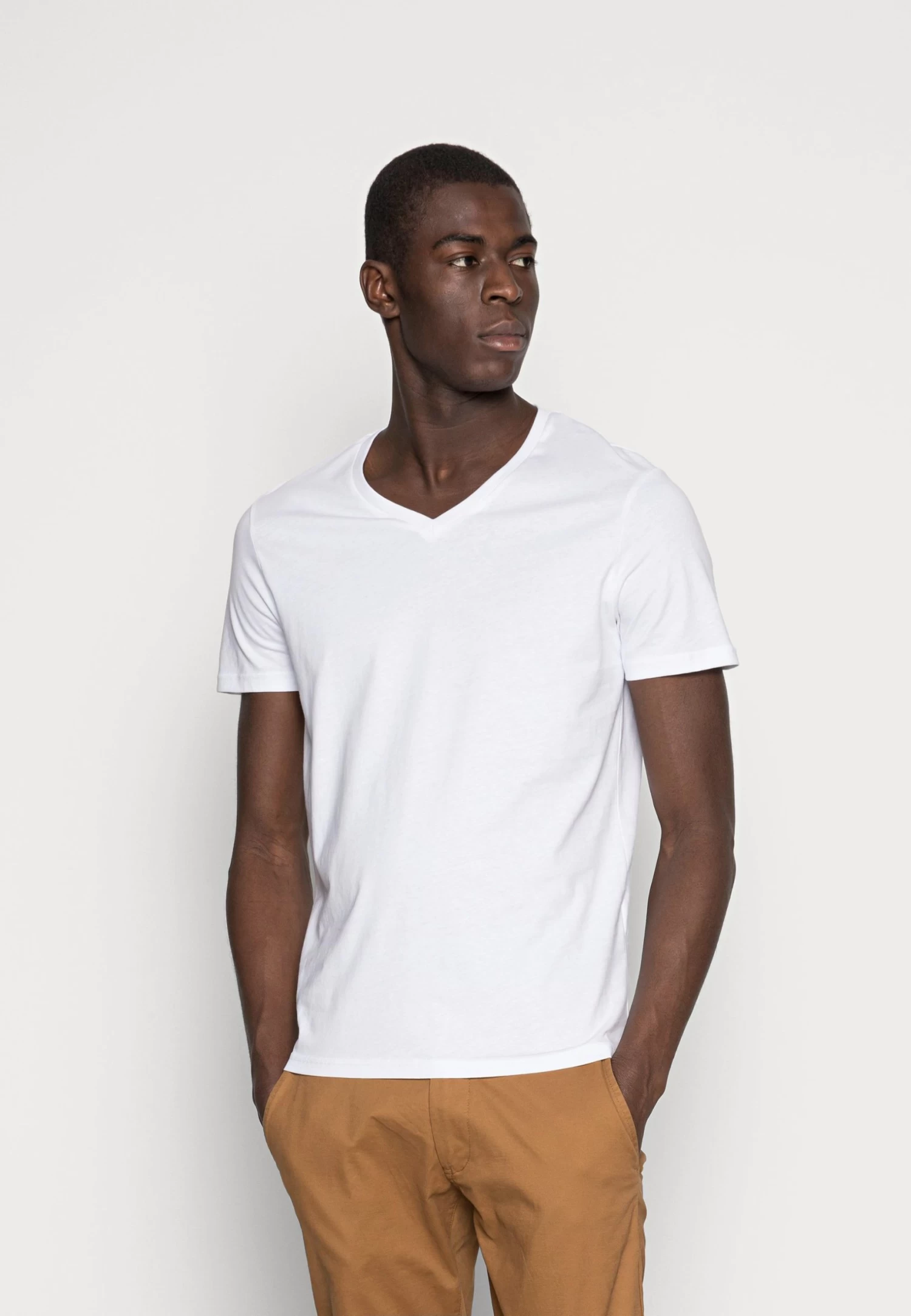 Pier One 5 Pack - Camiseta Básica - White/Blue/Black - Imagen 2