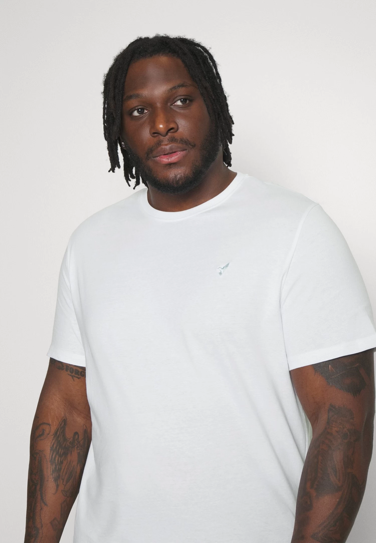 Pier One 5 Pack - Camiseta Básica - White/Mottled Dark Grey/Bordeaux - Imagen 6