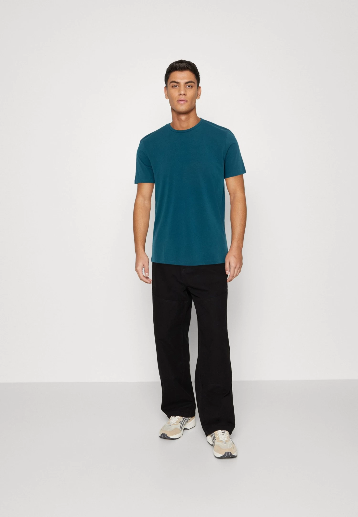 Pier One 7 Pack - Camiseta Básica - Red/Silver/Royal Blue