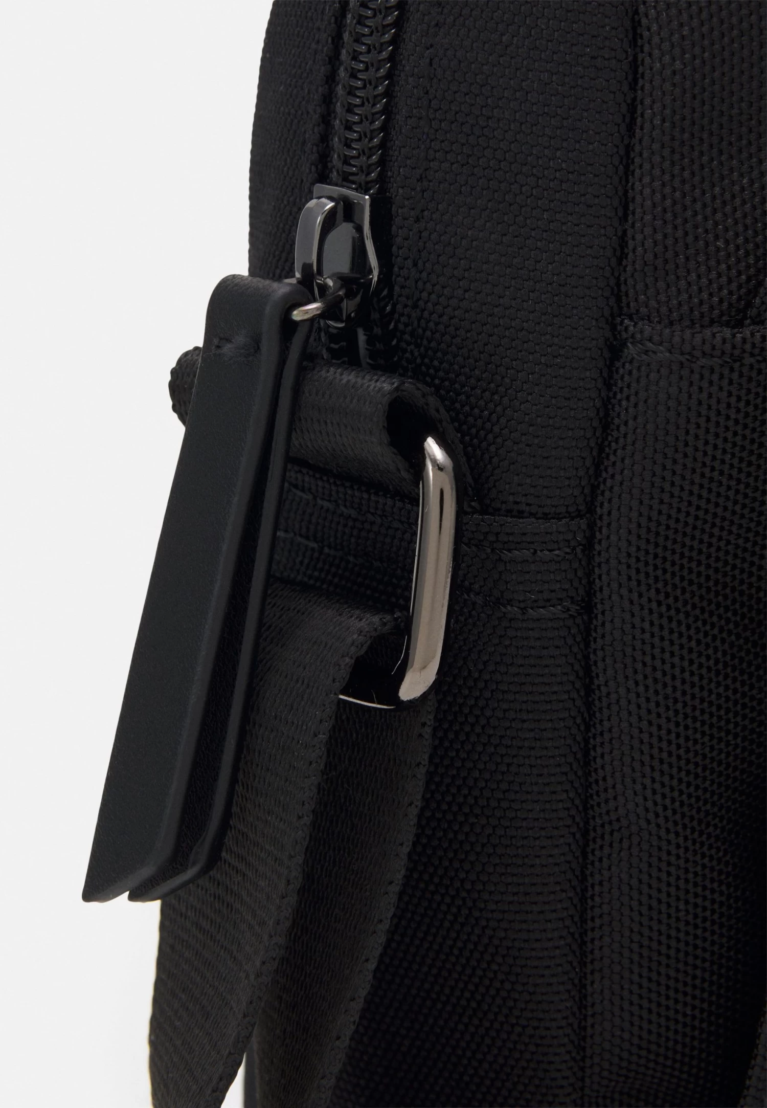 Pier One Unisex - Bandolera - Black - Imagen 4