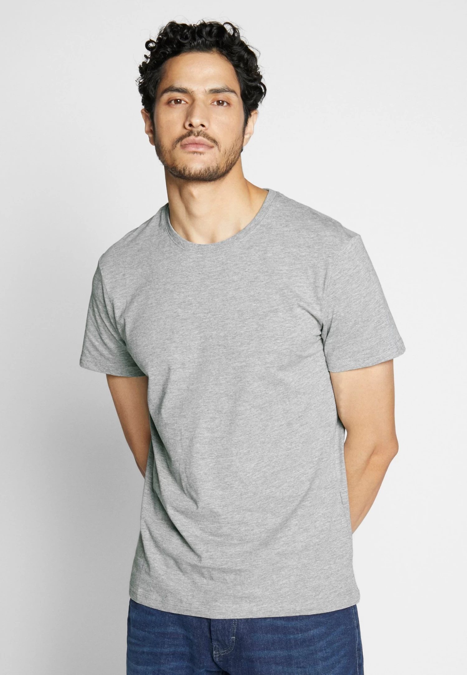 Pier One 4 Pack - Camiseta Básica - Black/White/Blue - Imagen 2