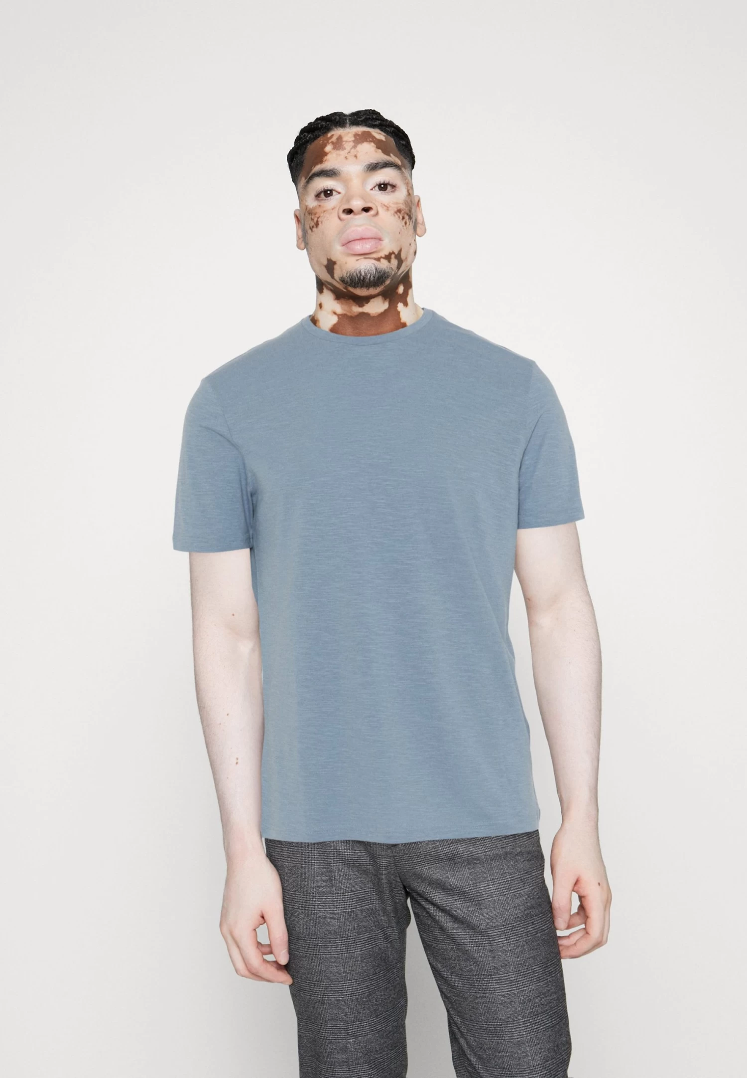 Pier One 7 Pack - Camiseta Básica - White/Yellow/Lilac - Imagen 5