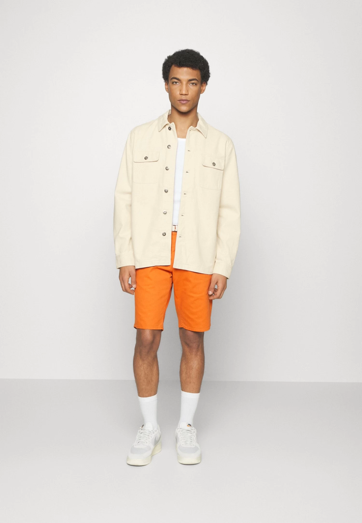 Pier One Undyed Twill- Chaqueta Vaquera - White - Imagen 2