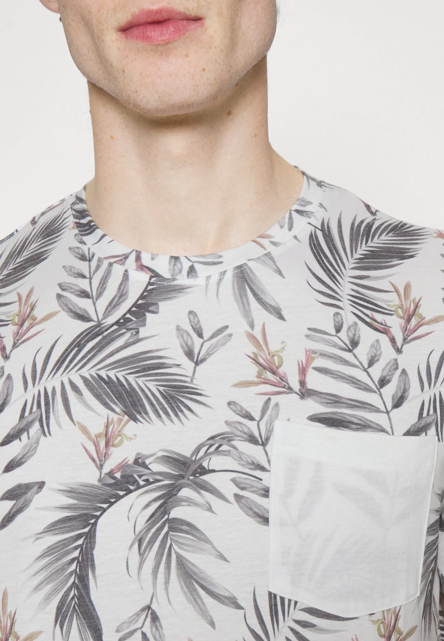 Pier One Camiseta Estampada - Offwhite - Imagen 6