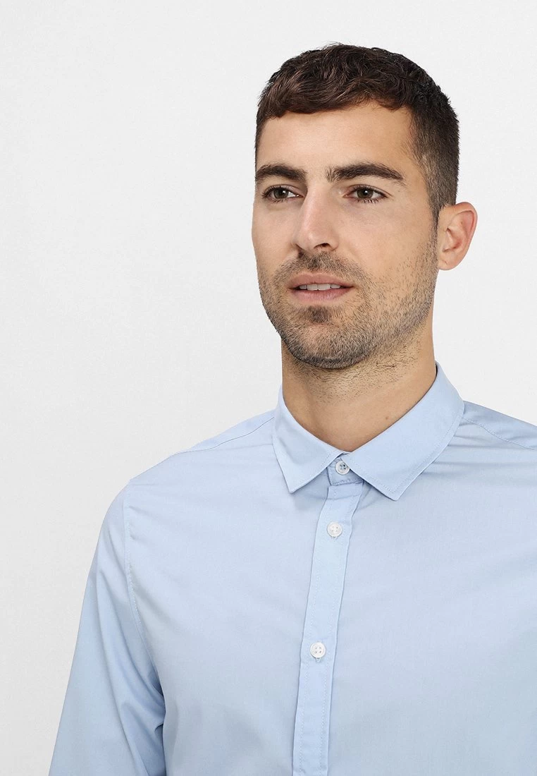 Pier One 2 Pack - Camisa Elegante - White/Light Blue - Imagen 5