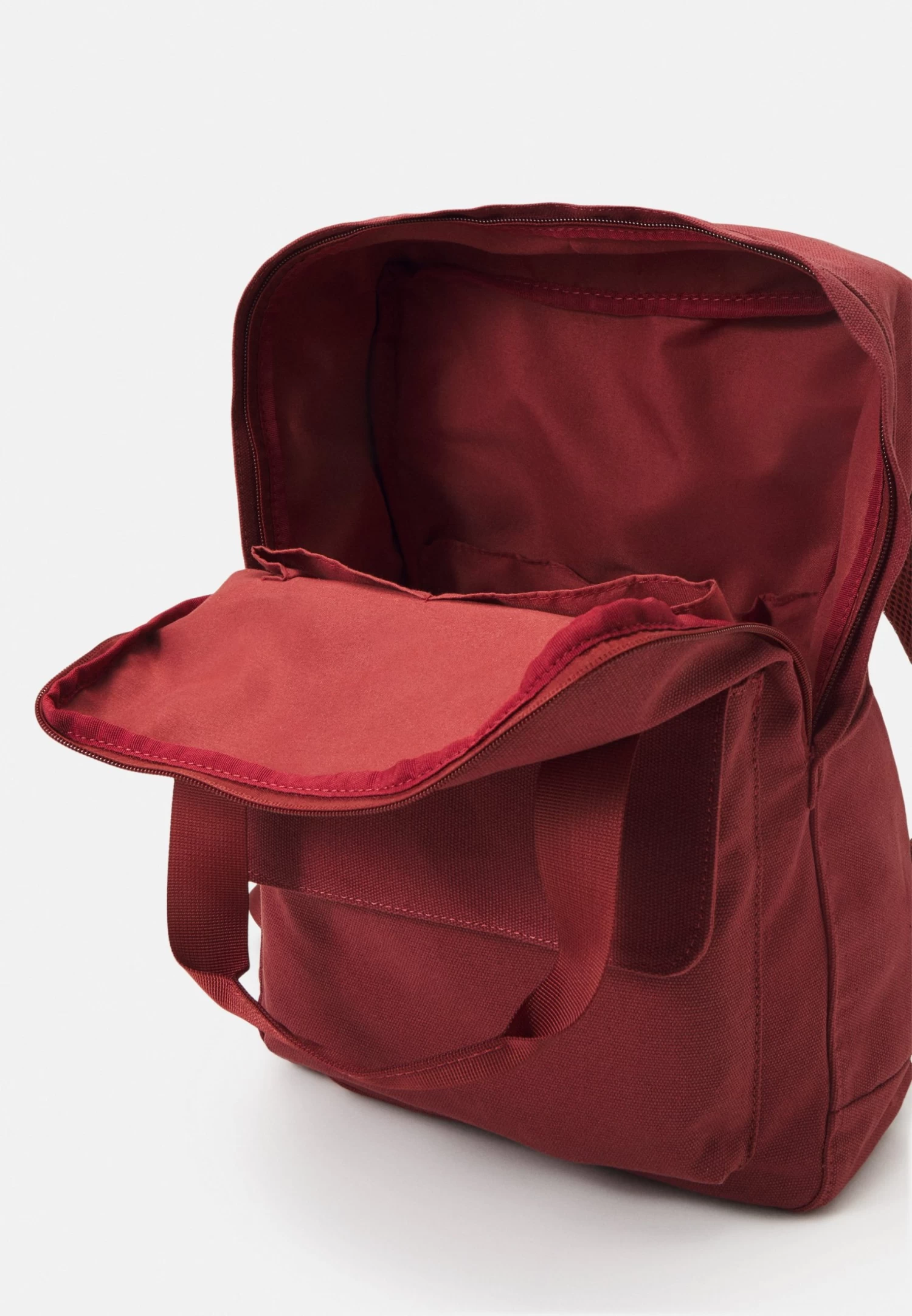 Pier One Unisex - Mochila - Red - Imagen 3
