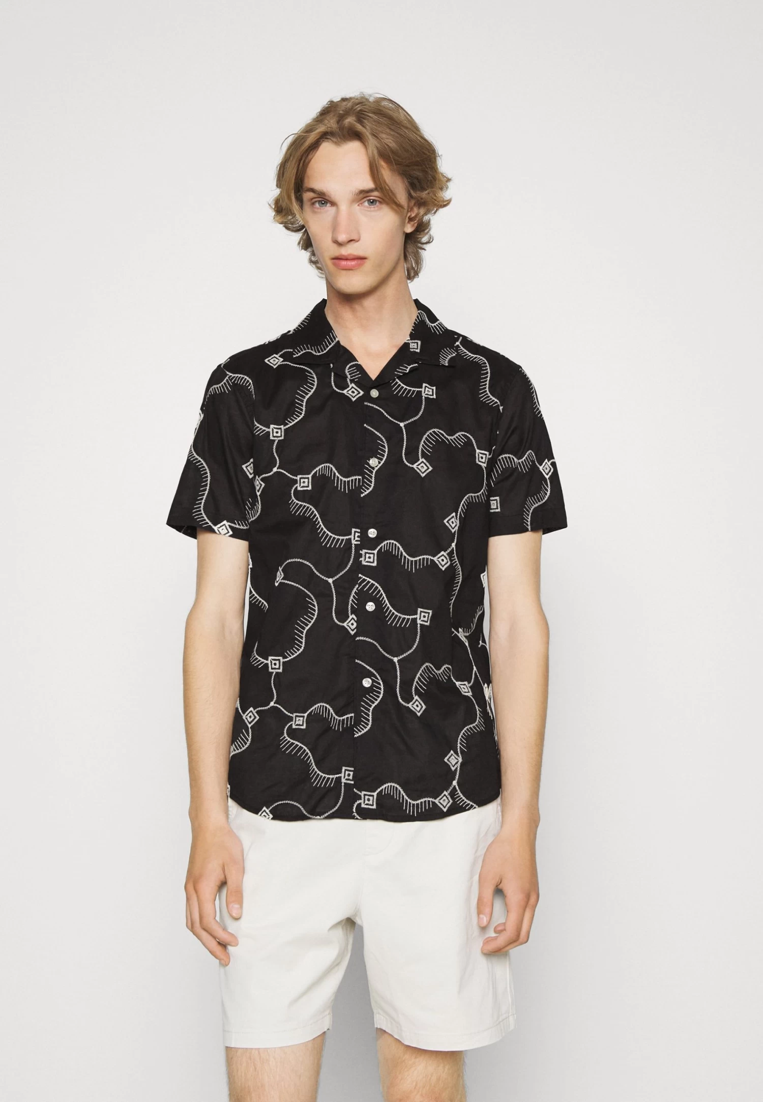 Pier One Camisa - Black