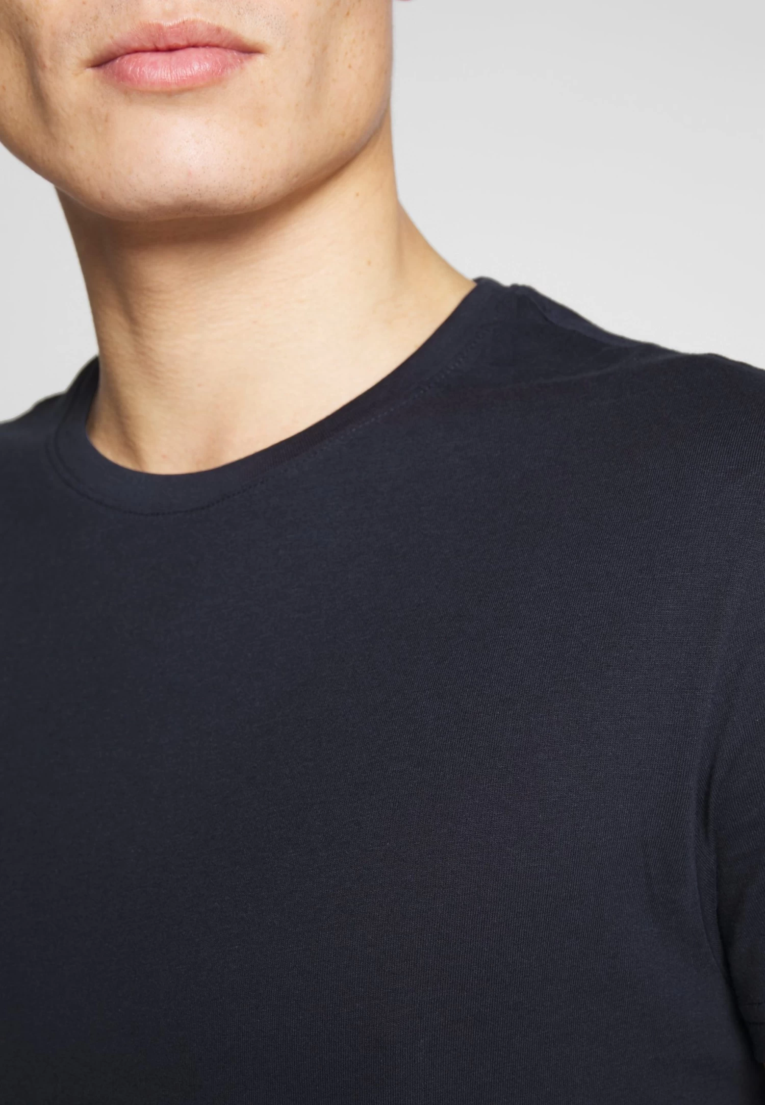 Pier One 2 Pack - Camiseta Básica - White/Dark Blue - Imagen 6