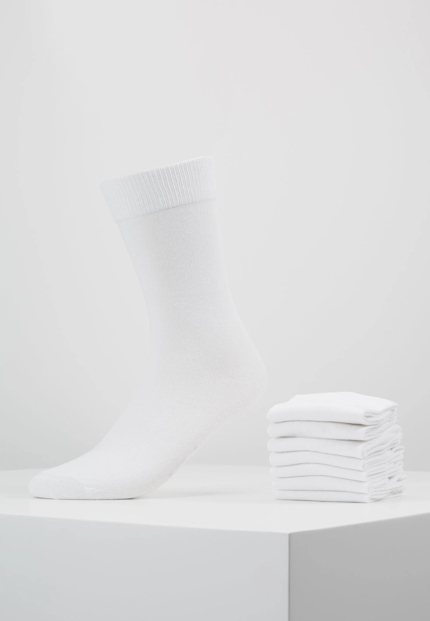 Pier One 7 Pack - Calcetines - White