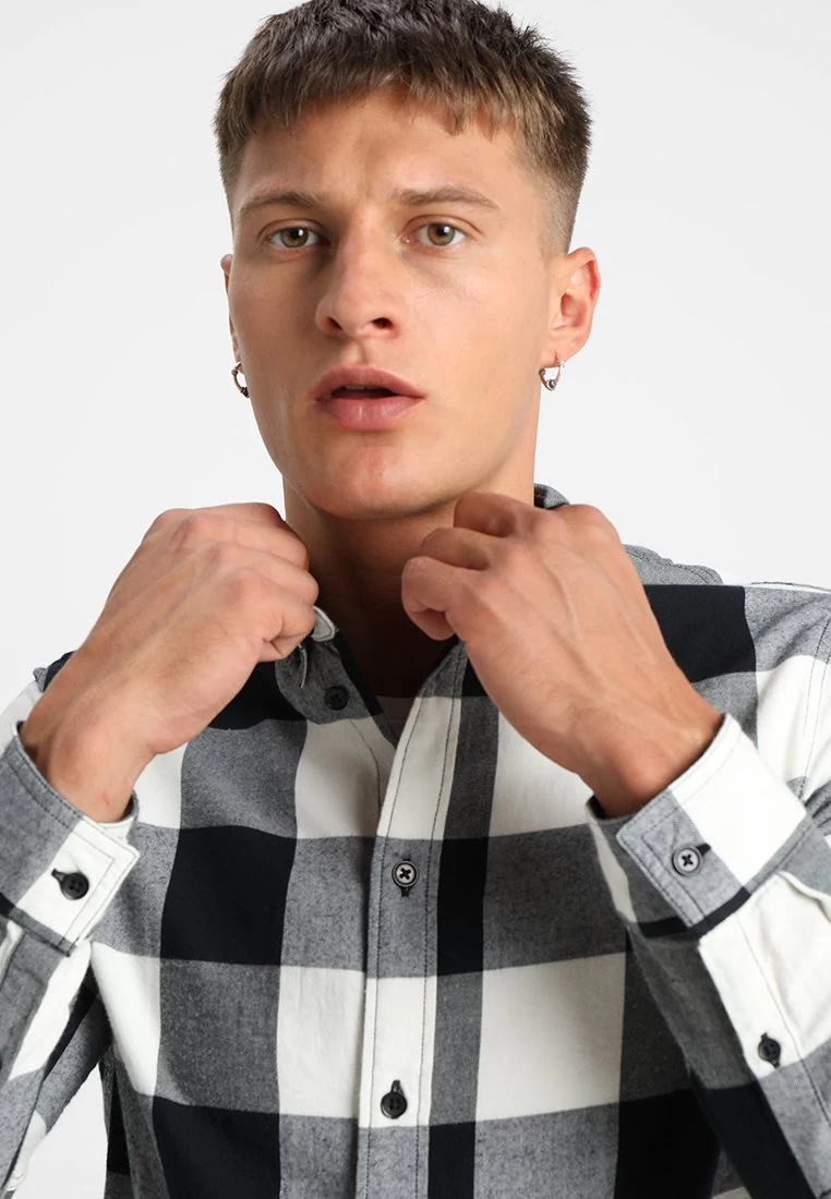 Pier One Camisa - Black/White - Imagen 4