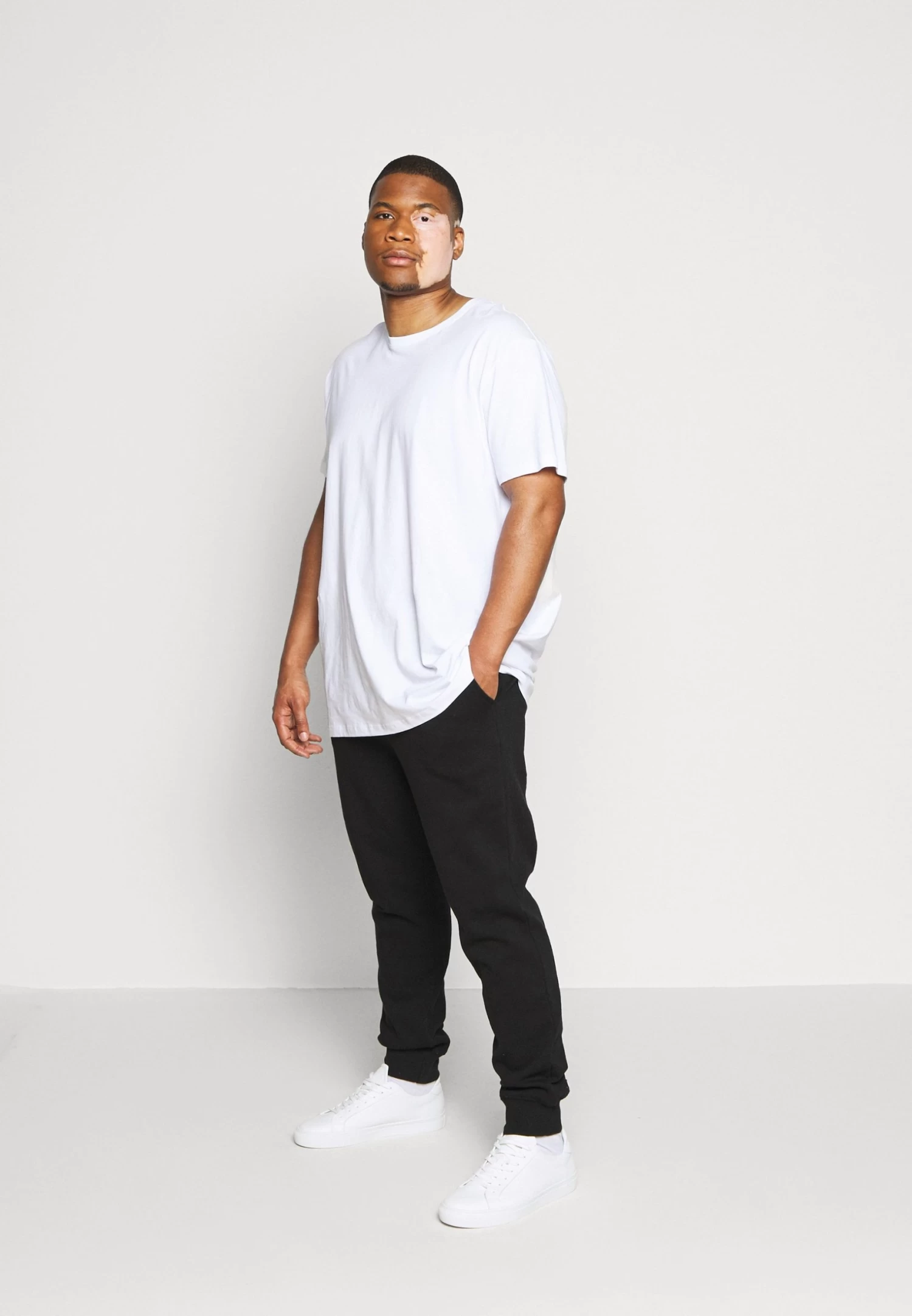 Pier One 2 Pack - Pantalones Deportivos - Black/Mottled Light Grey - Imagen 2