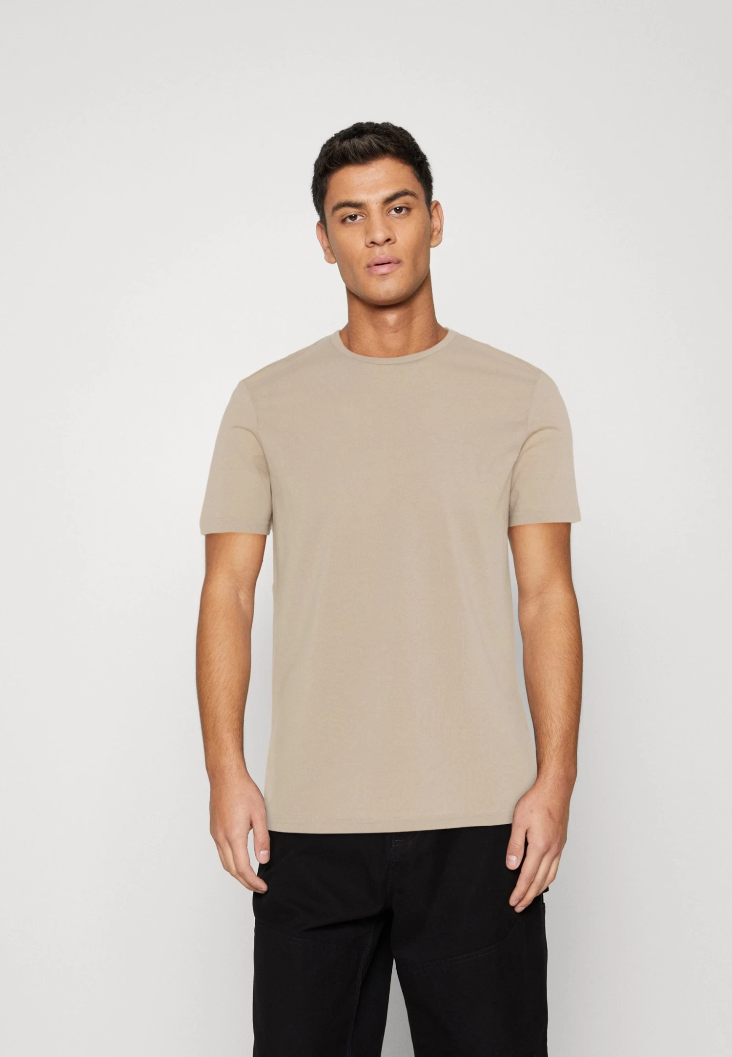 Pier One 7 Pack - Camiseta Básica - Red/Silver/Royal Blue - Imagen 4