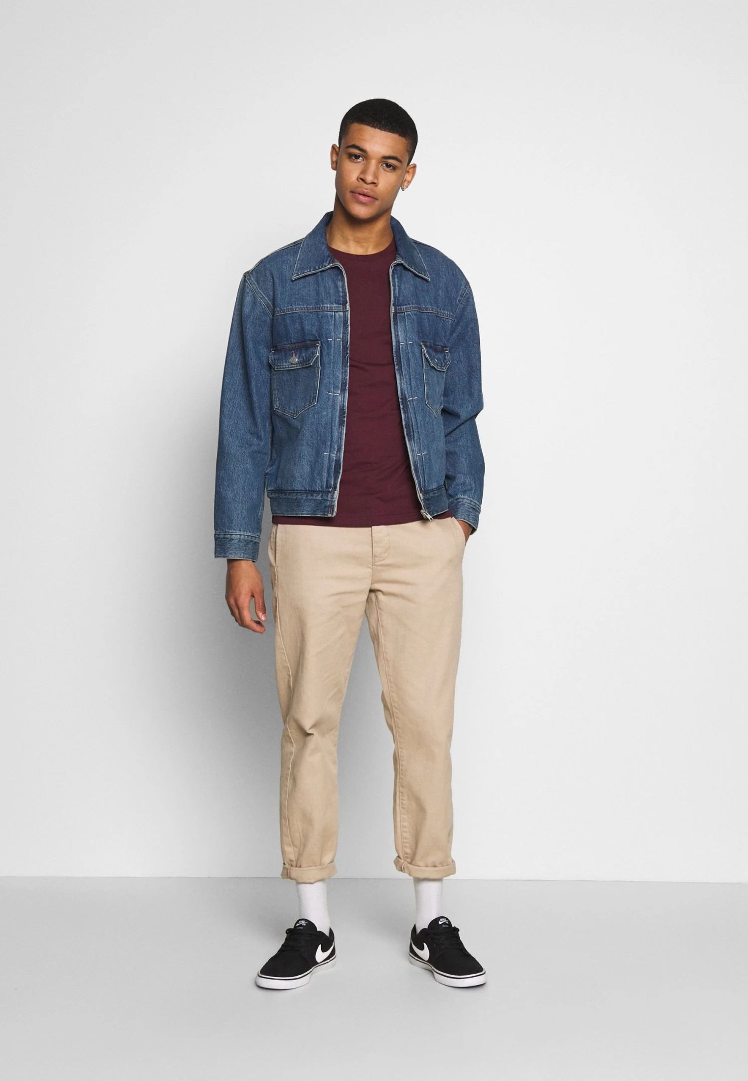 Pier One Camiseta Básica - Bordeaux - Imagen 2